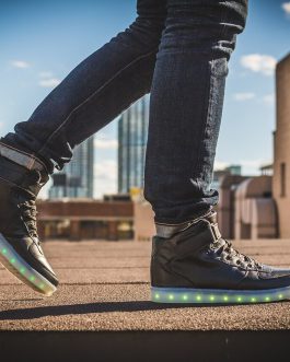 Light Shoes